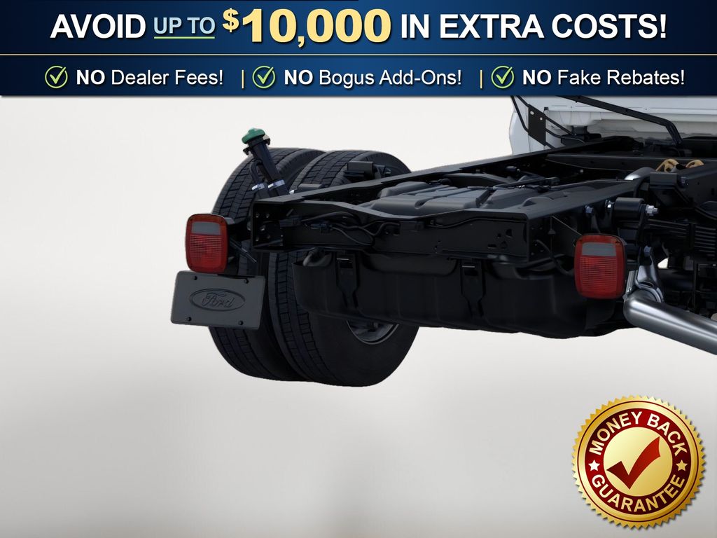 2026 Ford F-550 Super Duty Chassis Cab XL - Photo 25