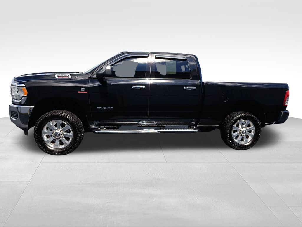 2022 Ram 2500 Tradesman photo 2