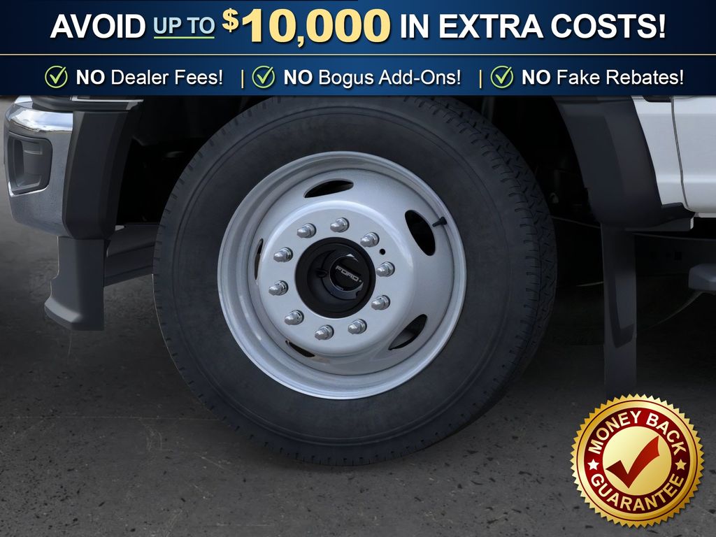 2026 Ford F-550 Super Duty Chassis Cab XL - Photo 24