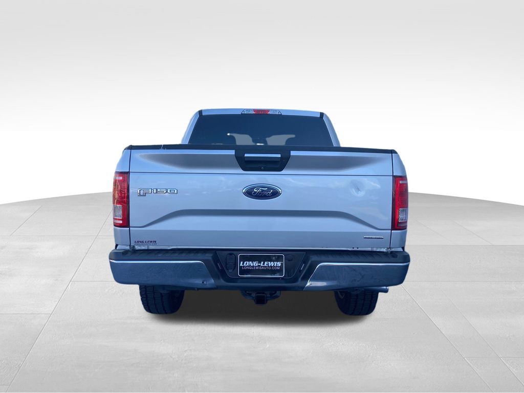 2016 Ford F-150 XLT photo 4