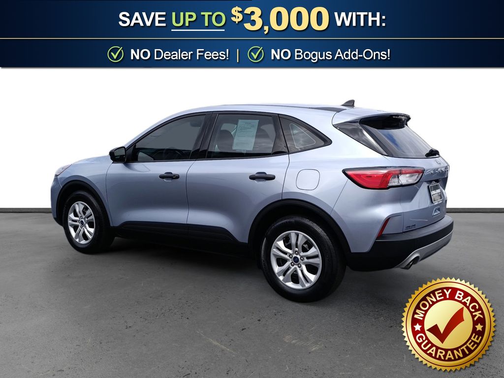 2022 Ford Escape S photo 3