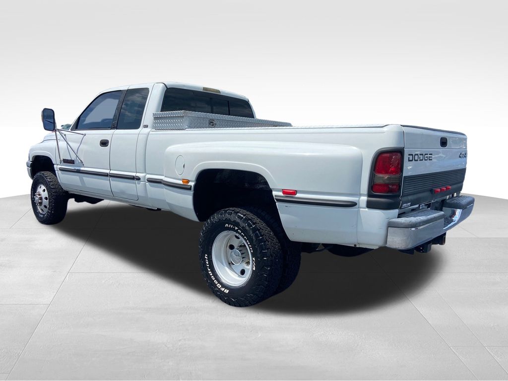 1999 Dodge Ram 3500 ST photo 3