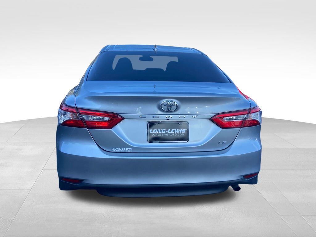 2020 Toyota Camry LE photo 4