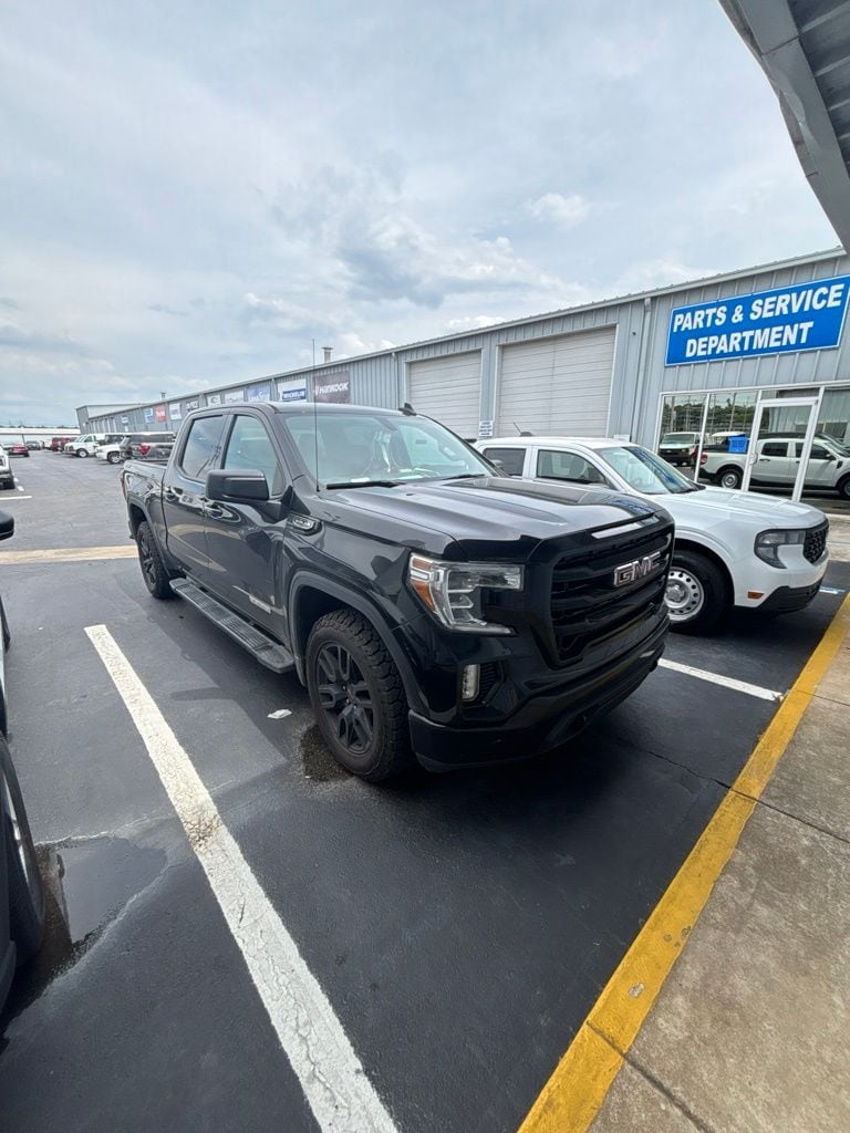 2020 GMC Sierra 4WD Crew Cab Short Box Elevation's photo