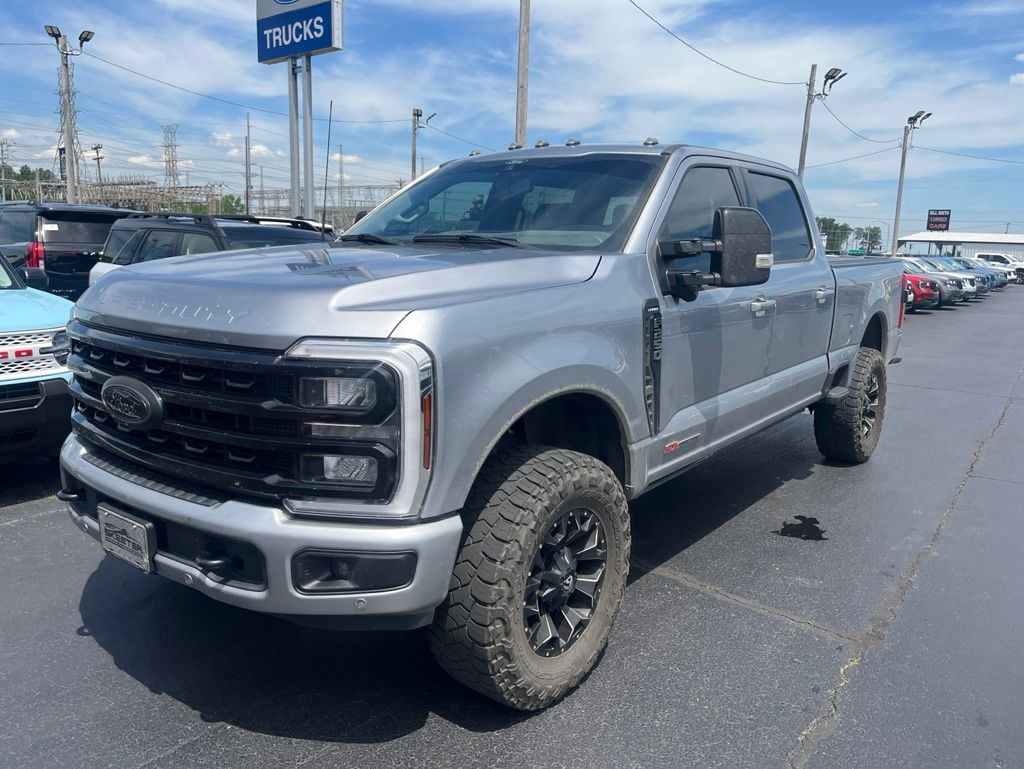 2024 Ford F-250 Lariat 4x4 Crew Cab 6-3/4' Box's photo