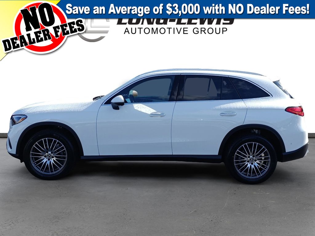 2026 Mercedes Benz GLC 300 4MATIC photo 2