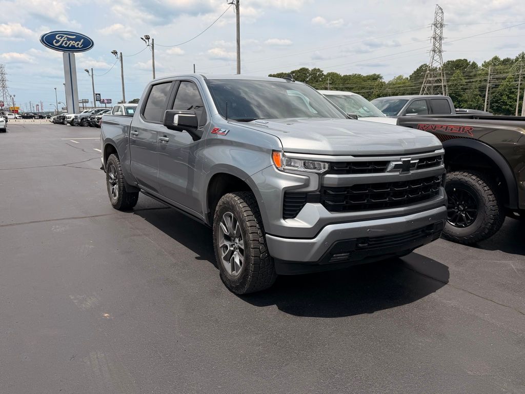 2025 Chevrolet Silverado 1500 RST 4X4 Crew Cab Short Box's photo