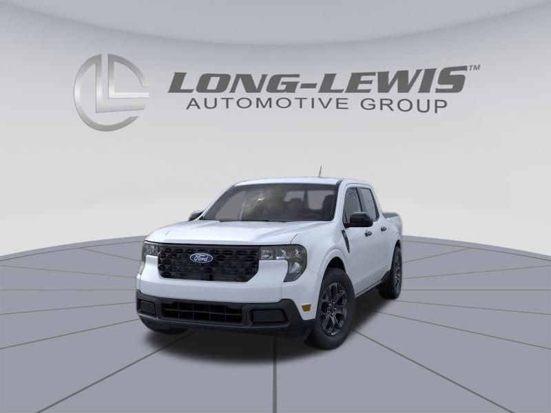 2025 Ford Maverick XLT photo 2