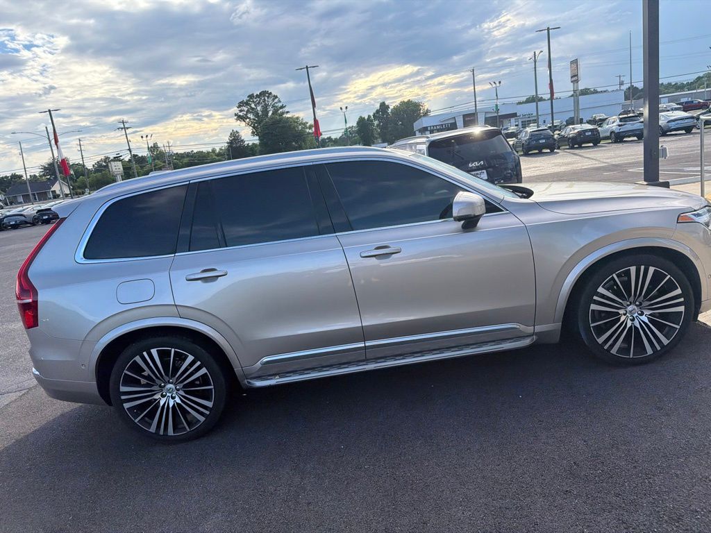 2025 Volvo XC90 B6 Ultra Bright 7-Seater 4WD's photo
