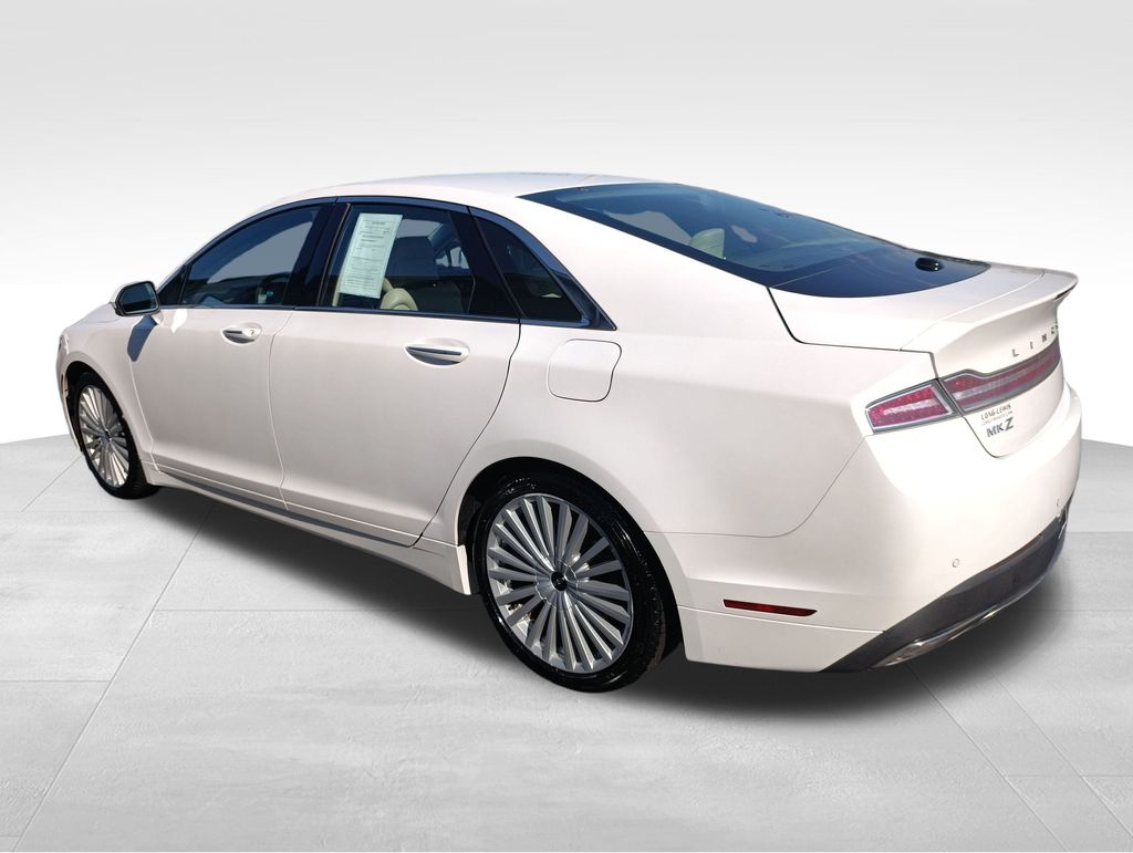2017 Lincoln MKZ Reserve photo 3