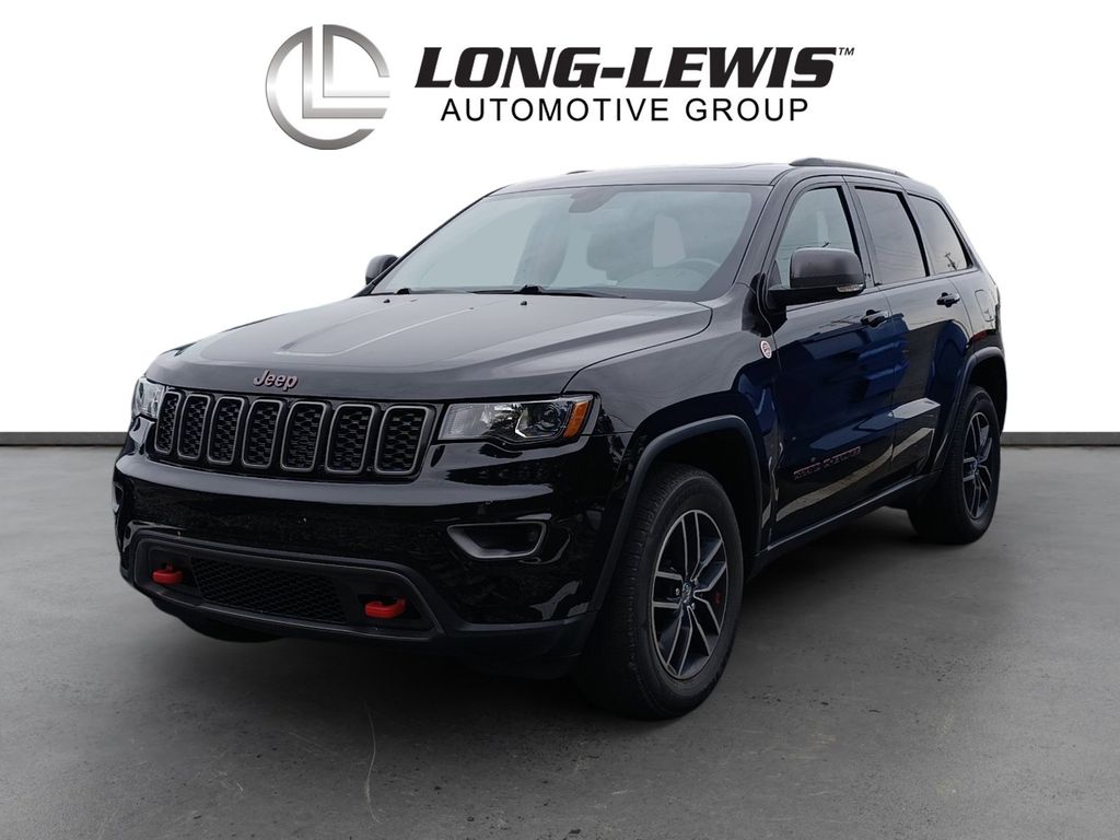 2017 Jeep Grand Cherokee Trailhawk 4WD's photo