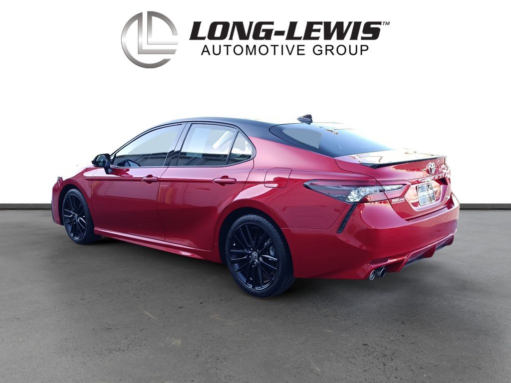 2022 Toyota Camry XSE photo 3