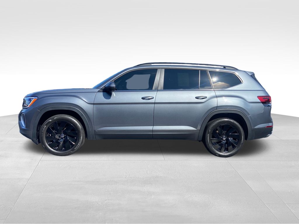 2024 Volkswagen Atlas SE Technology photo 2