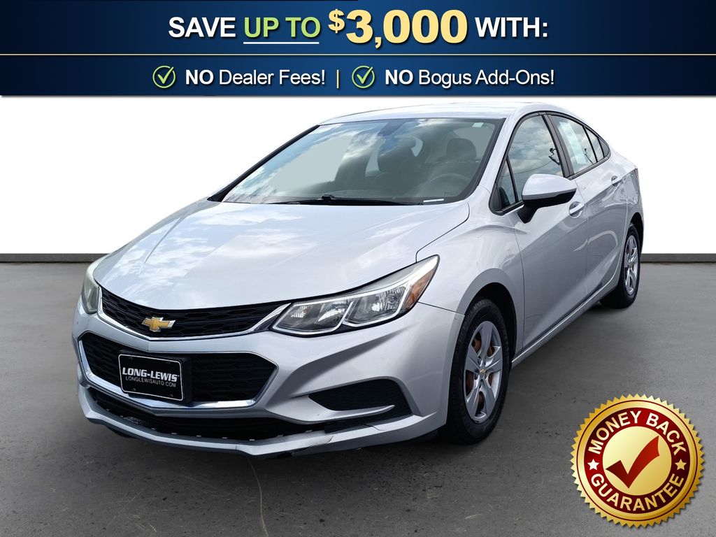 2017 Chevrolet Cruze LS Auto's photo