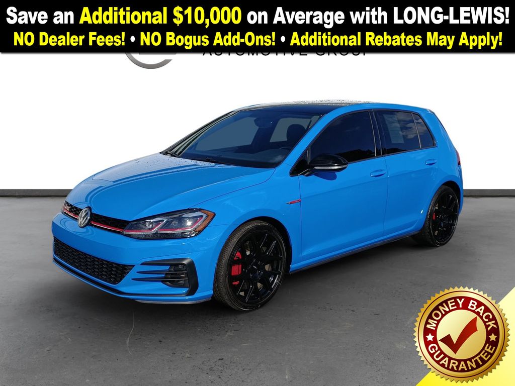 2021 Volkswagen Golf GTI SE's photo