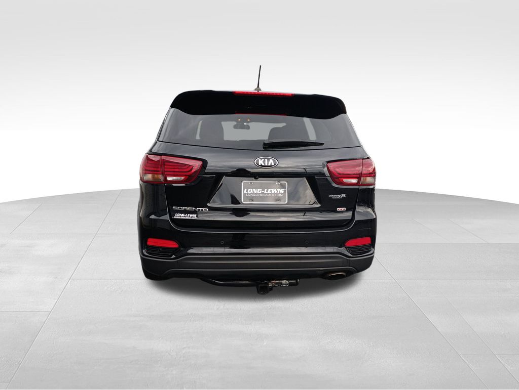 2020 Kia Sorento LX photo 4
