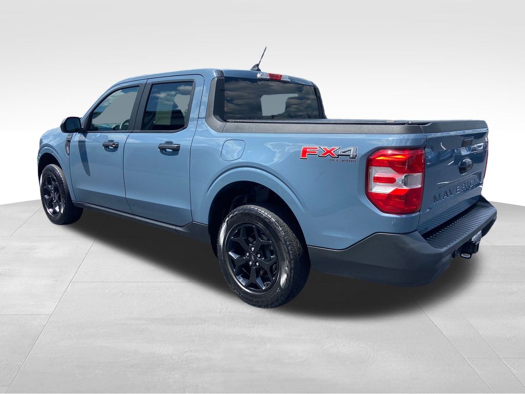 2024 Ford Maverick XLT photo 2