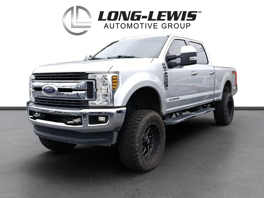 2019 Ford F-250 XLT 4x4 Crew Cab 6-3/4' Box's photo