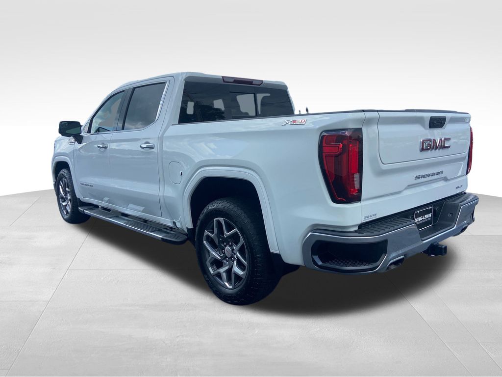 2022 Gmc Sierra 1500 SLT photo 2