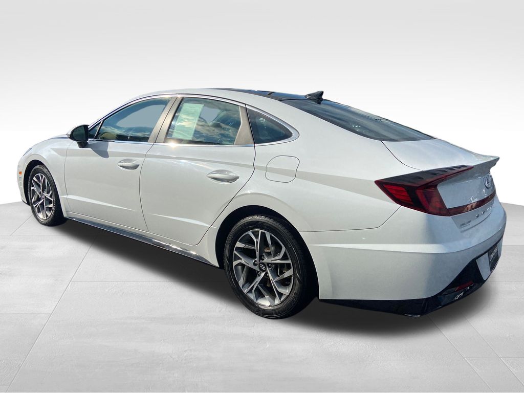 2020 Hyundai Sonata SEL photo 2