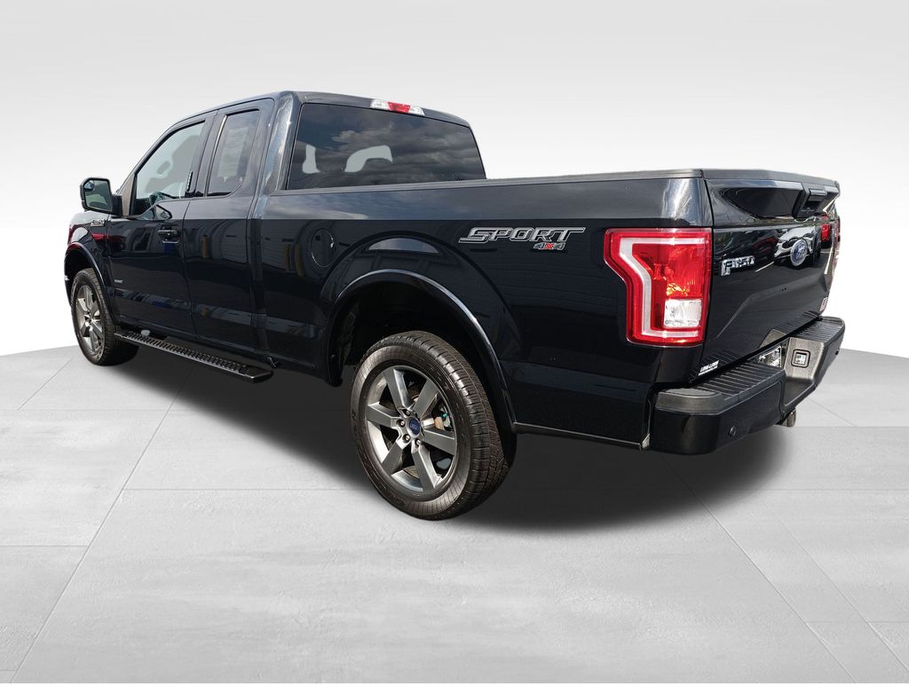 2015 Ford F-150 XLT photo 2