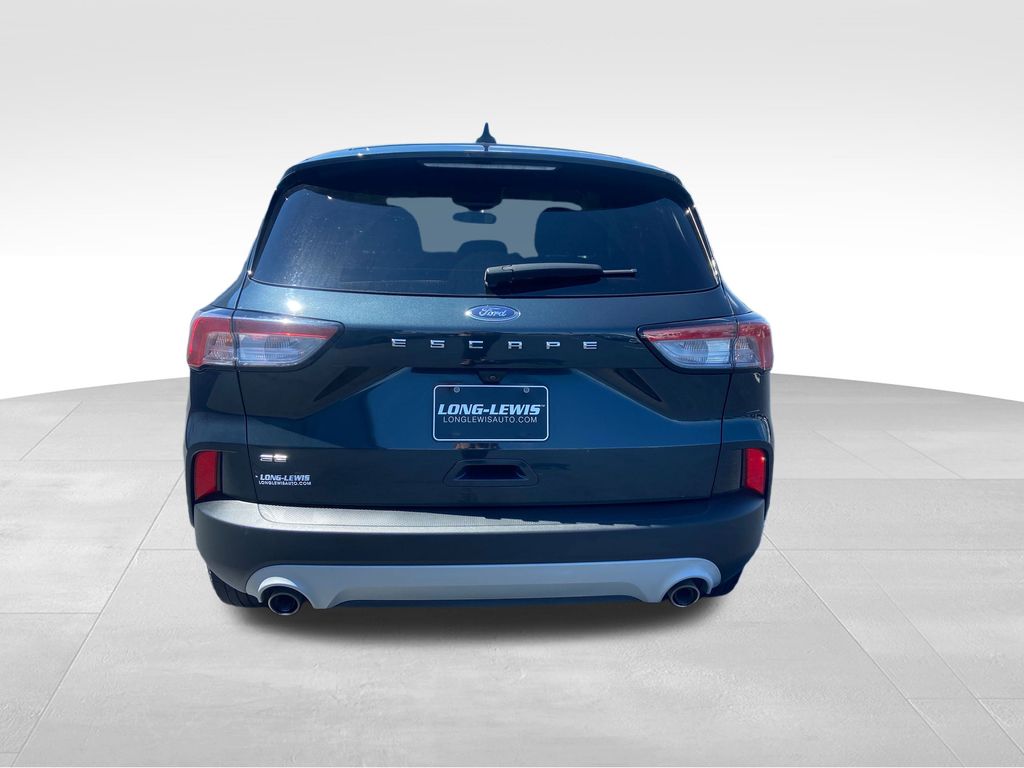 2022 Ford Escape SE photo 3