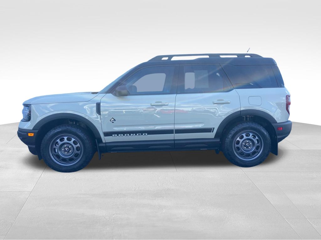 2024 Ford Bronco Sport Outer Banks photo 2
