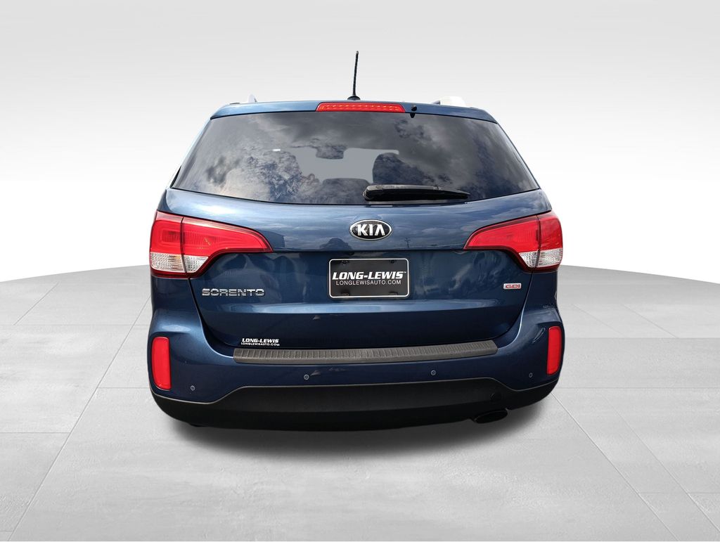 2015 Kia Sorento LX photo 4