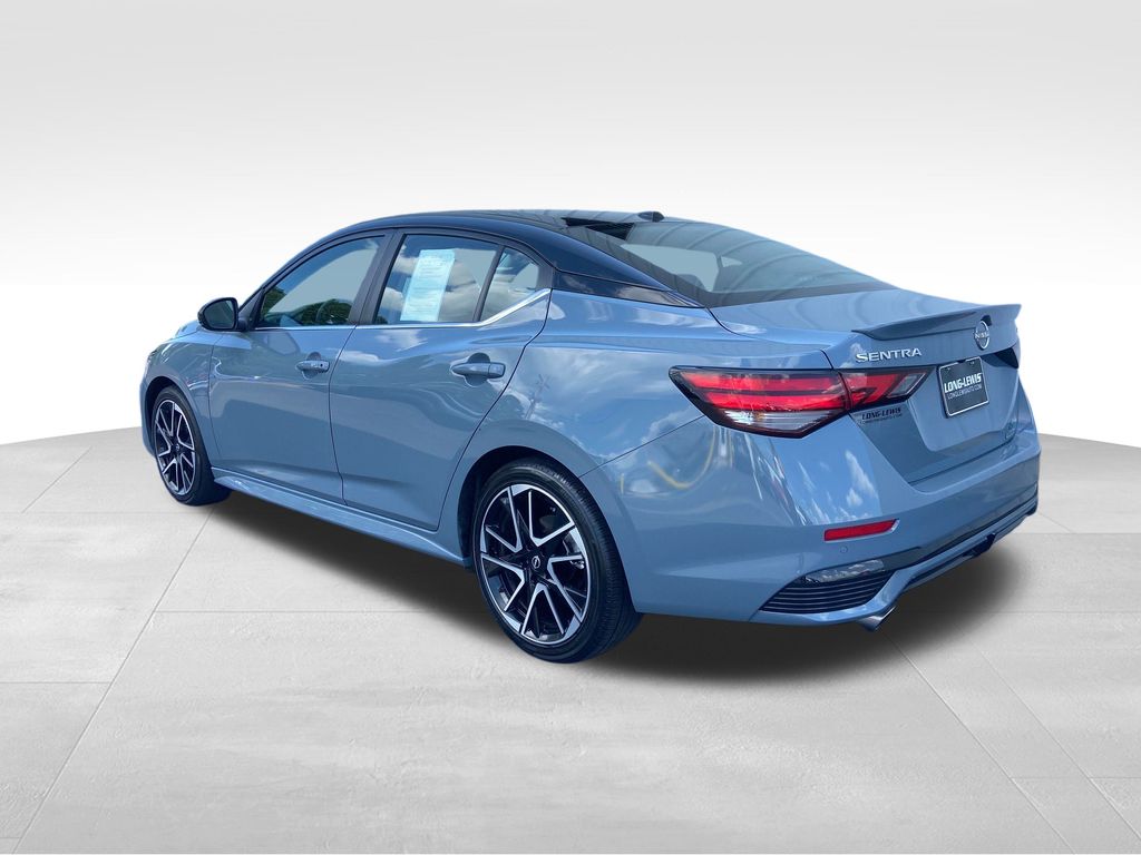 2024 Nissan Sentra SR photo 3