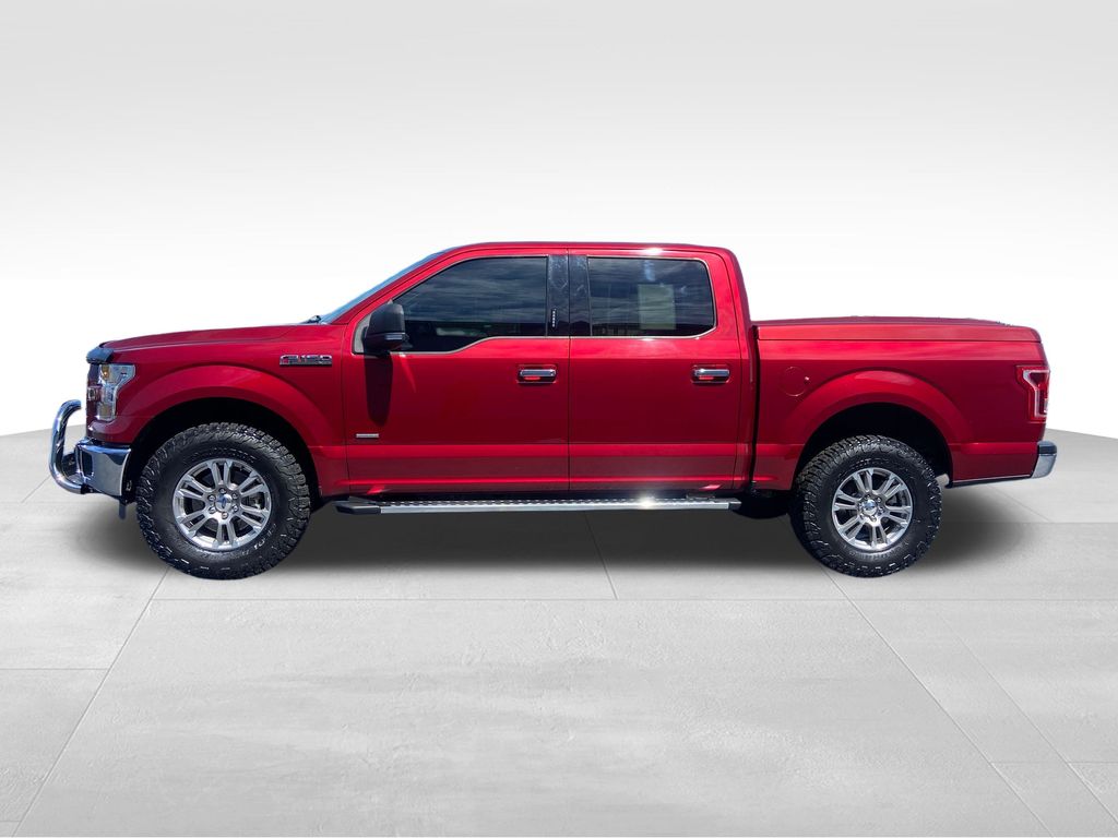 2015 Ford F-150 XLT photo 2