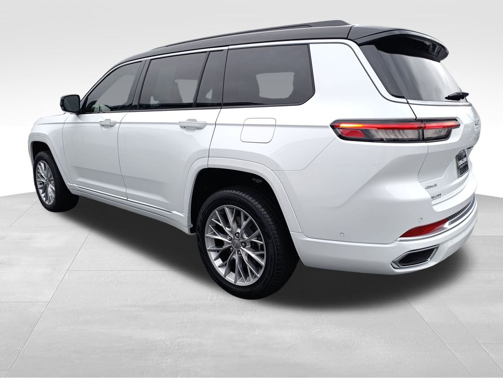 2024 Jeep Grand Cherokee L Summit photo 2