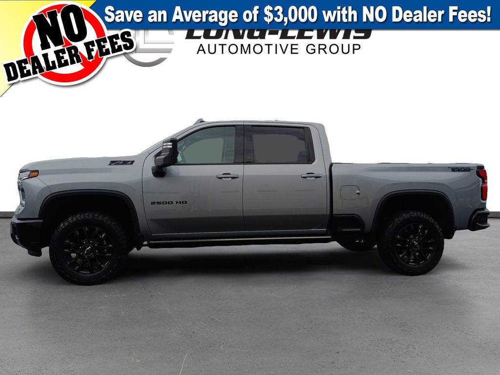 2025 Chevrolet Silverado 2500HD LTZ photo 2