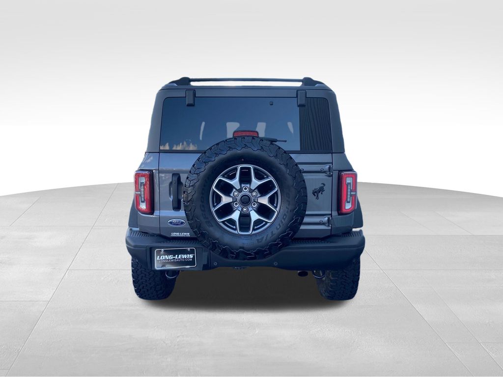 2023 Ford Bronco Badlands photo 4