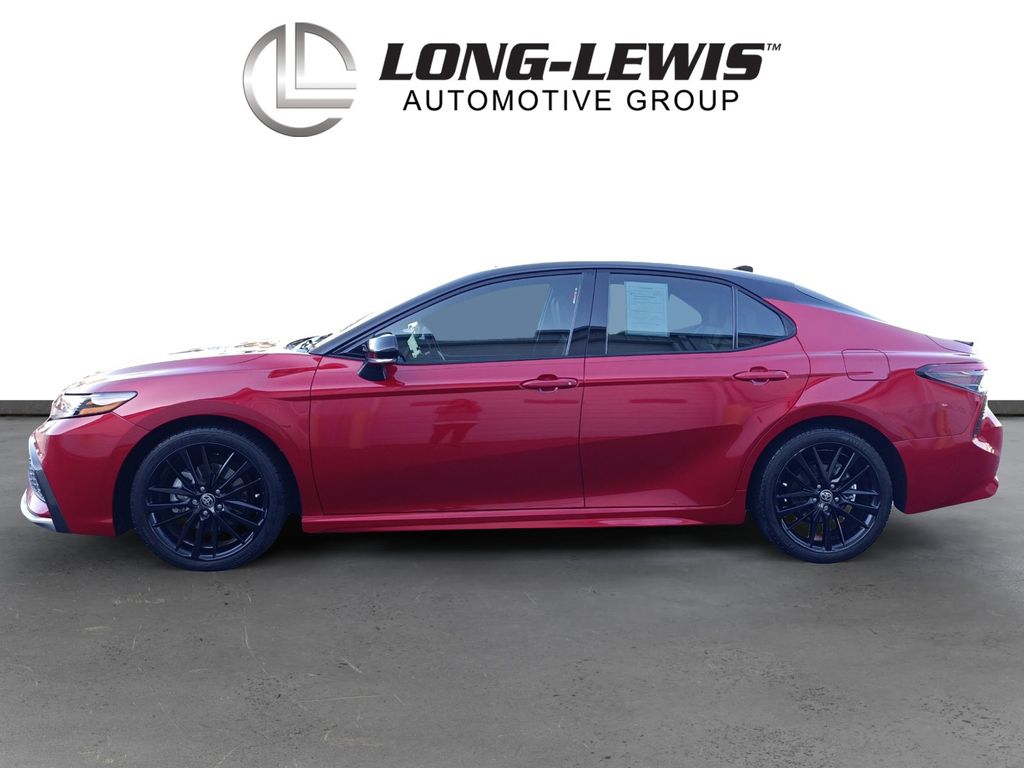 2022 Toyota Camry XSE photo 2