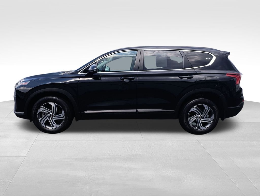 2023 Hyundai Santa Fe SE photo 2