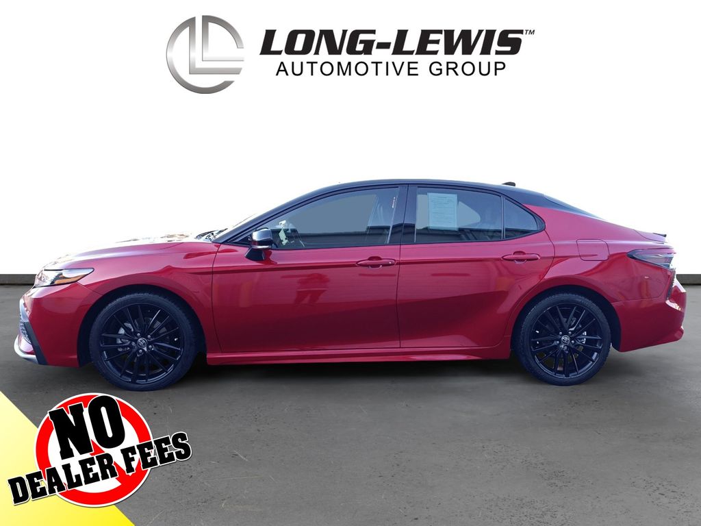 2022 Toyota Camry XSE photo 2