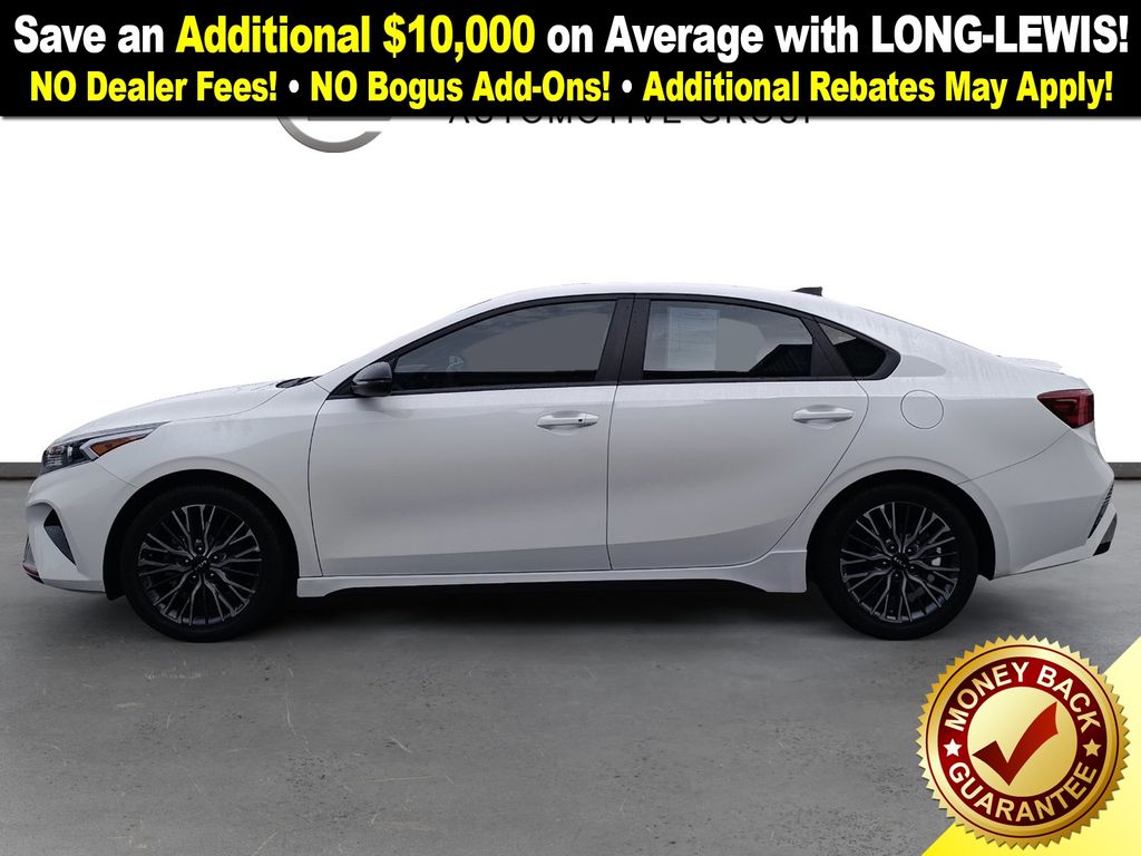 2023 Kia Forte GT-Line photo 2