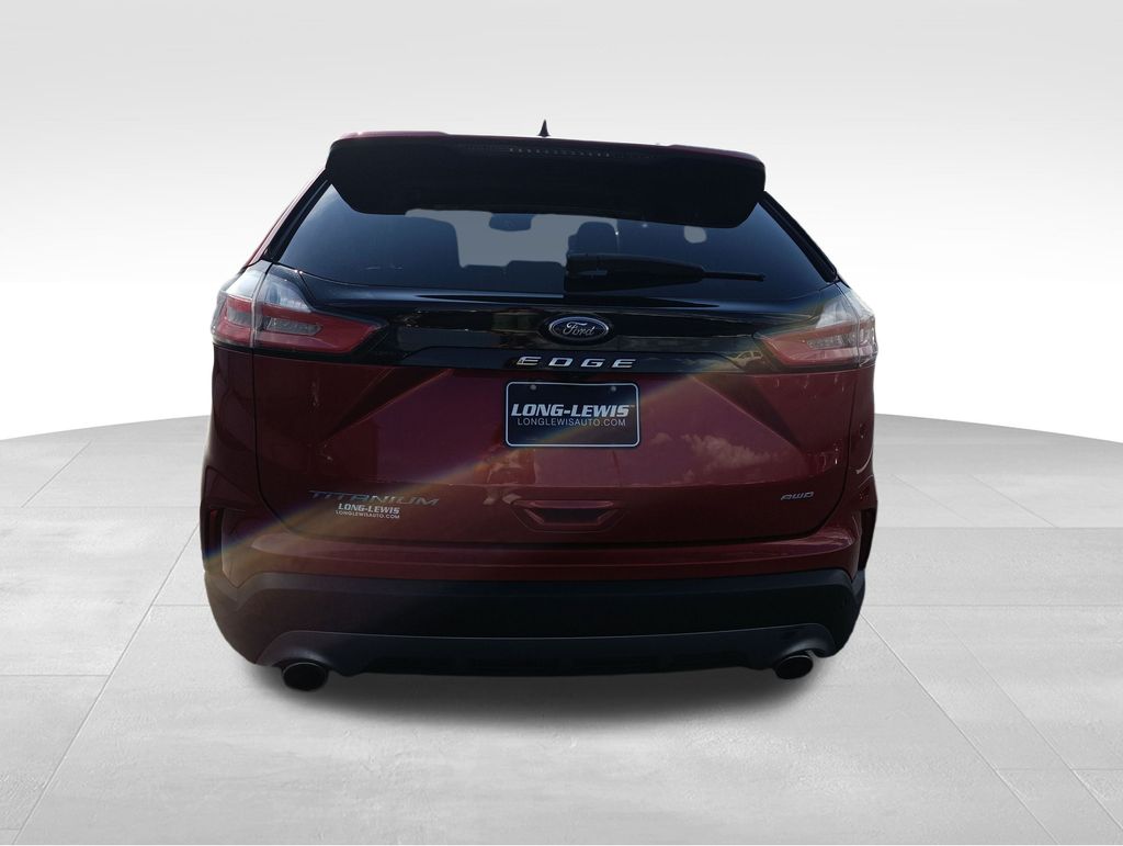 2022 Ford Edge Titanium photo 3