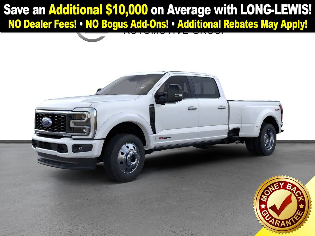 2026 Ford F-450 Super Duty Platinum's photo