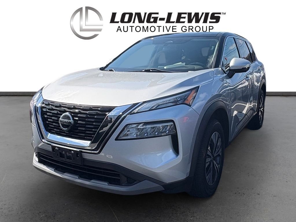2021 Nissan Rogue SV AWD's photo