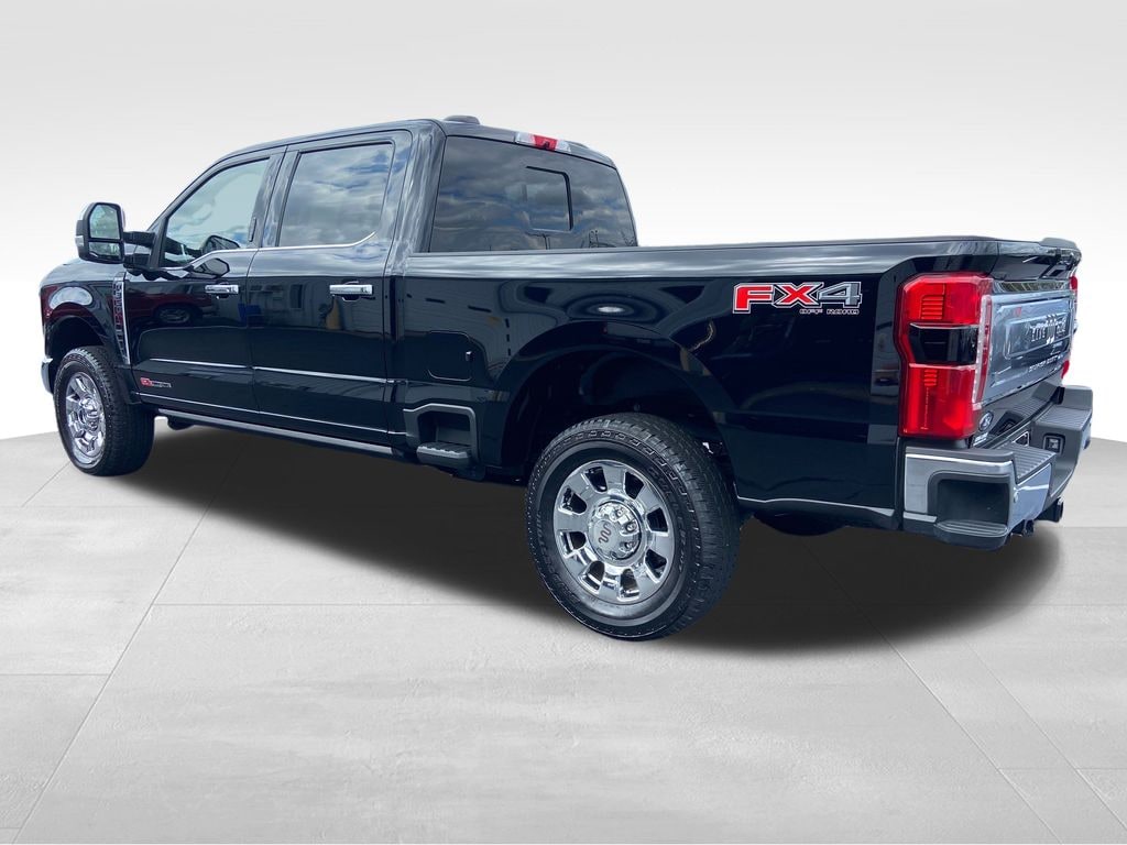 Used 2024 Ford F-350SD King Ranch Truck