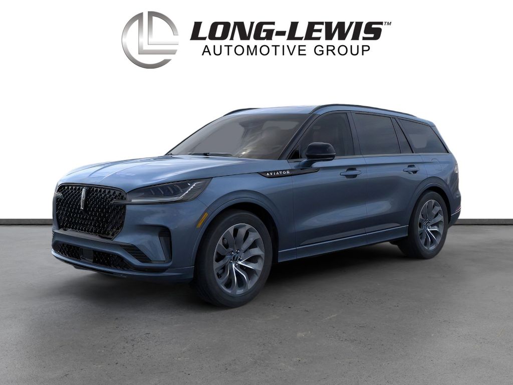 2026 Lincoln Aviator Premiere RWD's photo