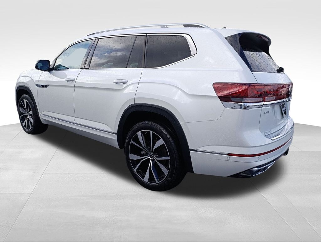 Used 2024 Volkswagen Atlas 2.0T SEL Premium R-Line SUV