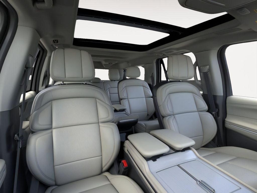 2025 Lincoln Navigator Reserve L - Photo 10