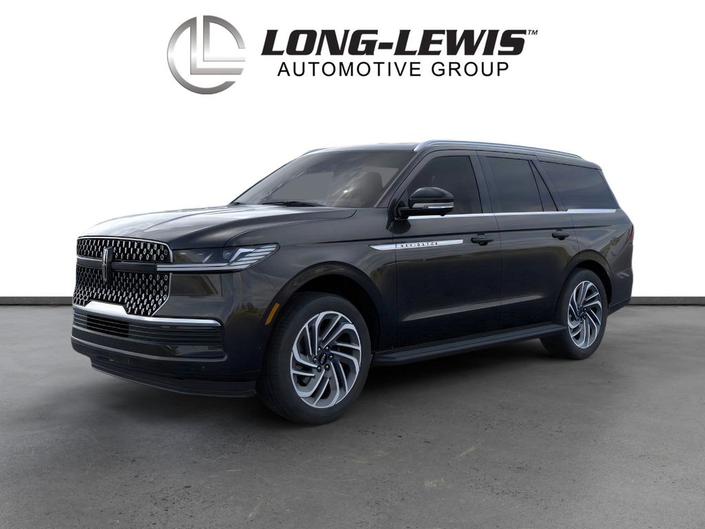 2026 Lincoln Navigator Premiere AWD's photo