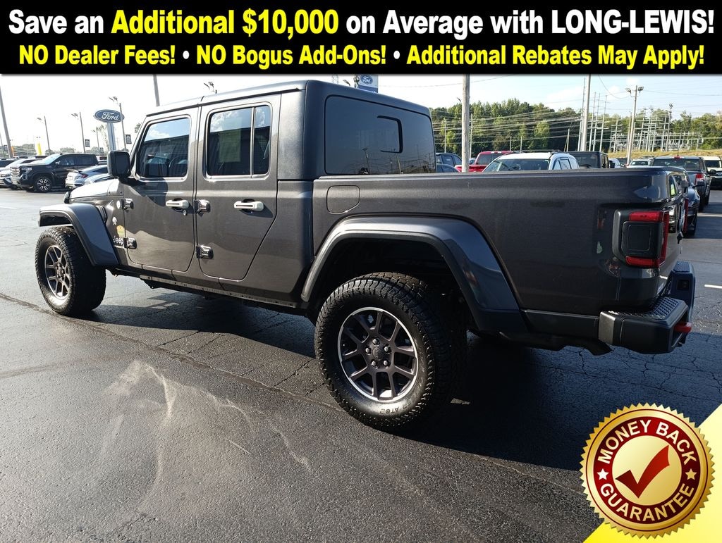 Used 2021 Jeep Gladiator Overland Truck