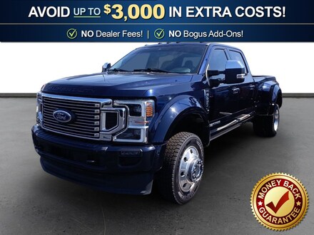 2022 Ford F-450SD Platinum Truck