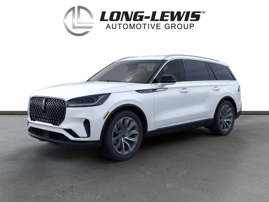 2026 Lincoln Aviator Premiere RWD's photo