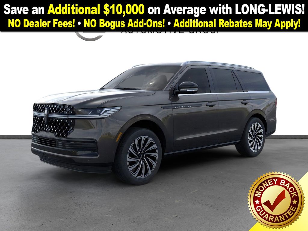 2025 Lincoln Navigator Black Label's photo
