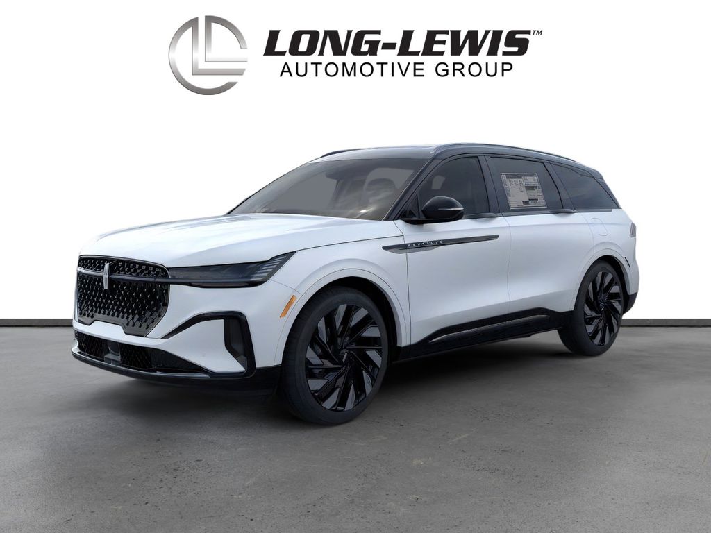 2026 Lincoln Nautilus Reserve AWD's photo